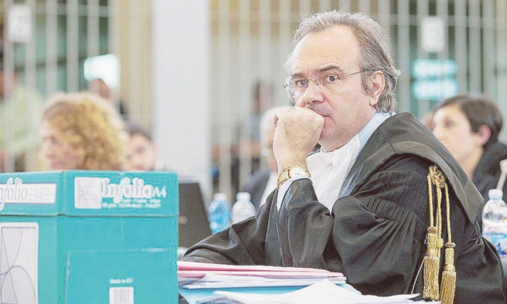 La mafia: Luca Tescaroli racconta a che punto siamo