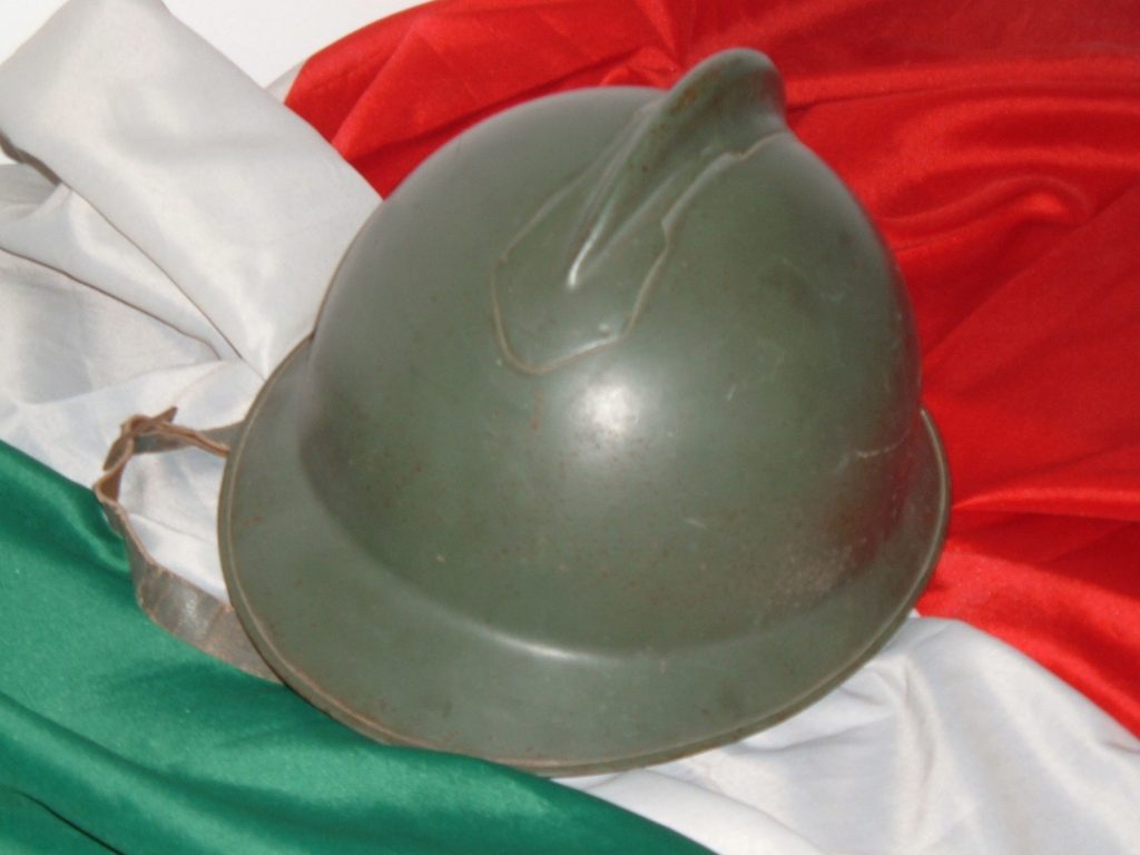 Elmetto Mod 1916