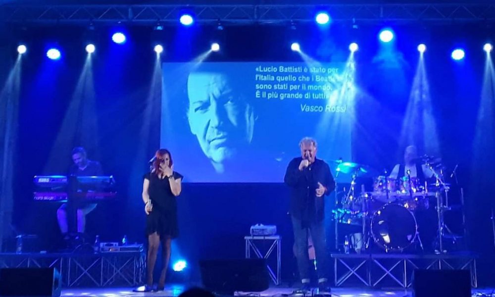 Bagliori Di Luce Sul Palco
