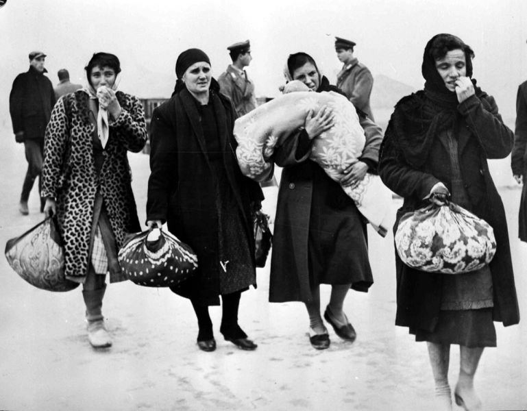 Il Polesine e l'alluvione del 1951   Rifugiati Polesani