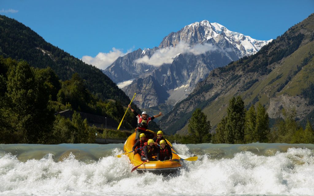Rafting in estate ad Aosta