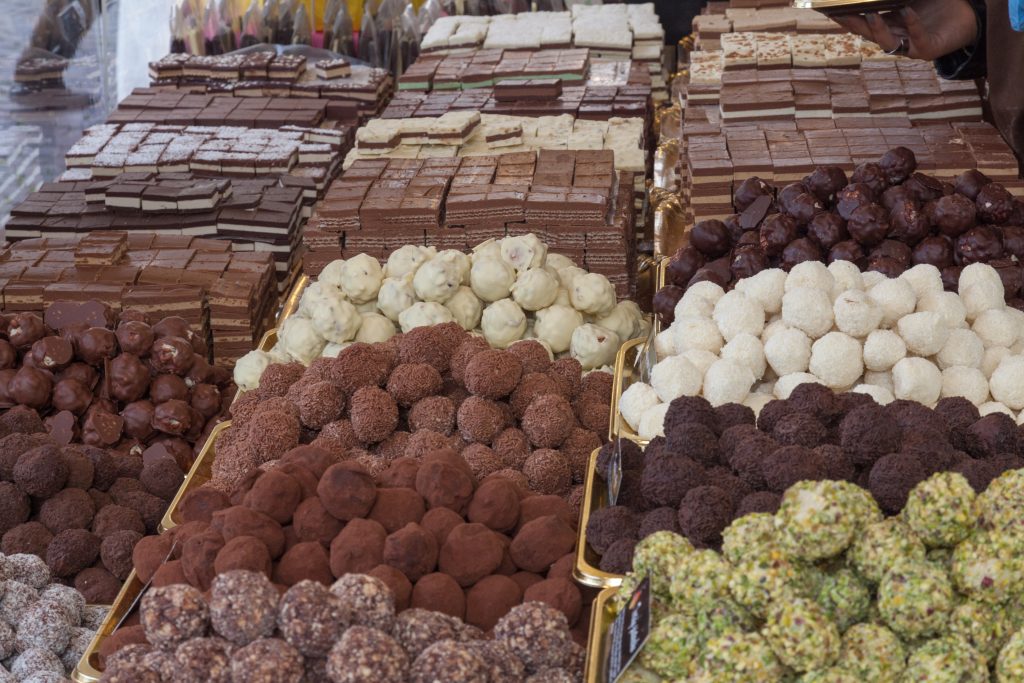 Cioccolatini in vendita negli stand di Art&Ciocc 2019