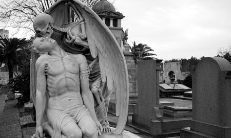 il bacio della morte Barcellona-scultura