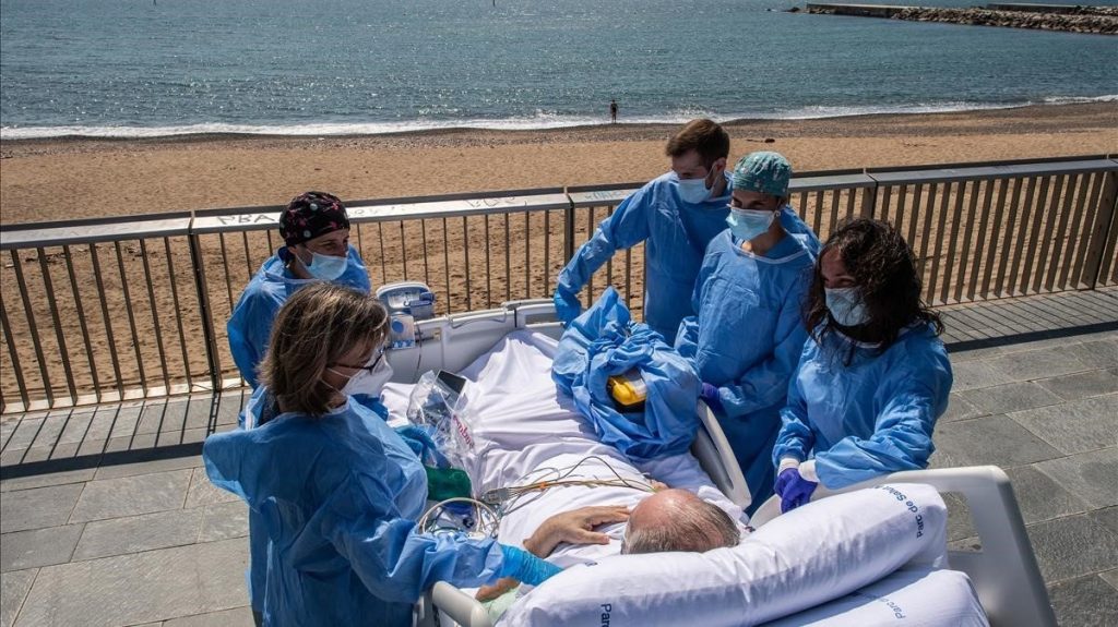 Ospedale del Mar porta i pazienti sul lungomare