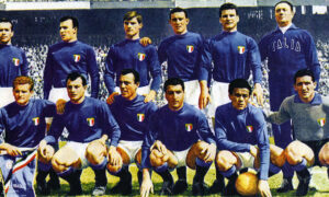 Fútbol Italiano La Selección Italiana Con Montuori En 1956
