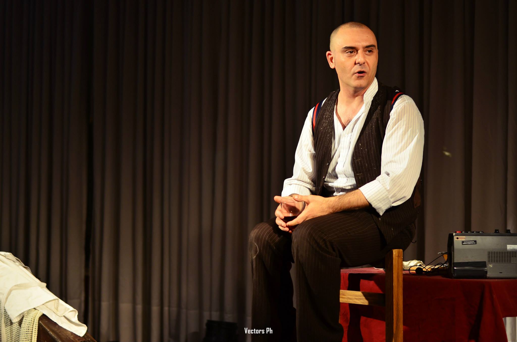 Cinema Italiano - Giampaolo Samá nació en Calabria, Italia, y desde 2007 reside en Buenos Aires