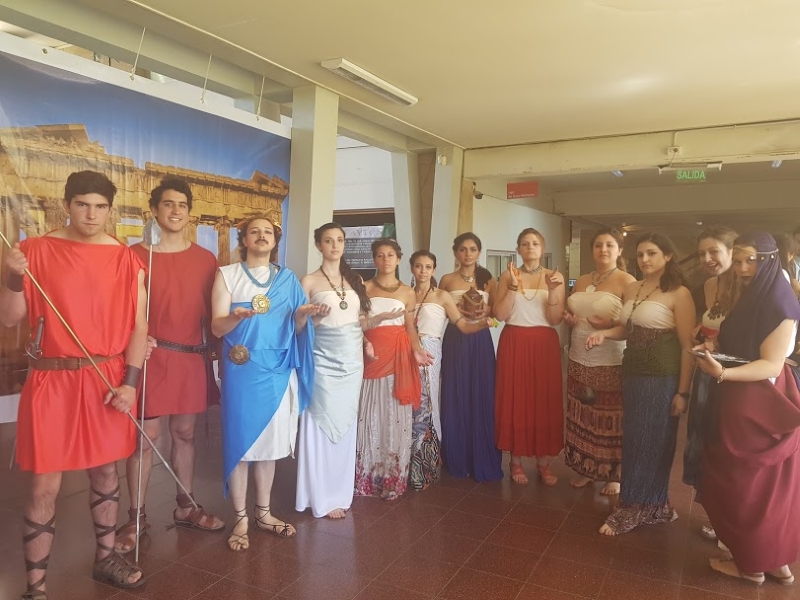 Invitación A La Comunidad Mendocina