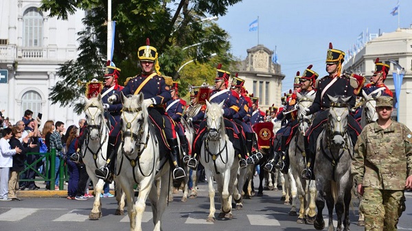 Desfile Militar Por El Día De La Independencia Itbuenosaires 6035