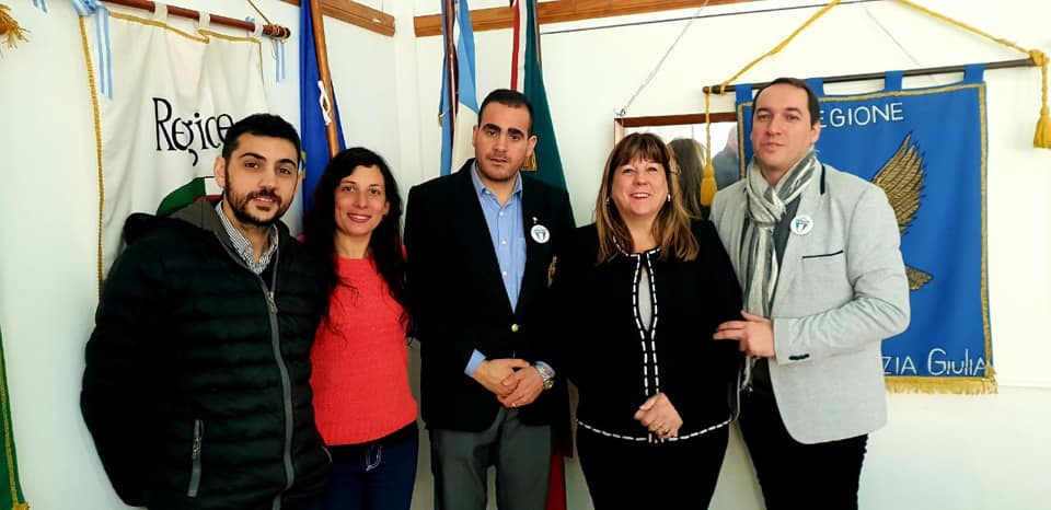 Jovenes Facia
