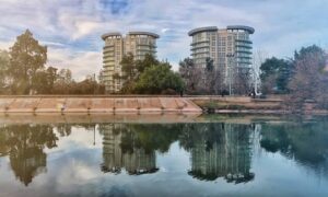 Cropped Fotos De Mendoza Lago Del Parque.jpg