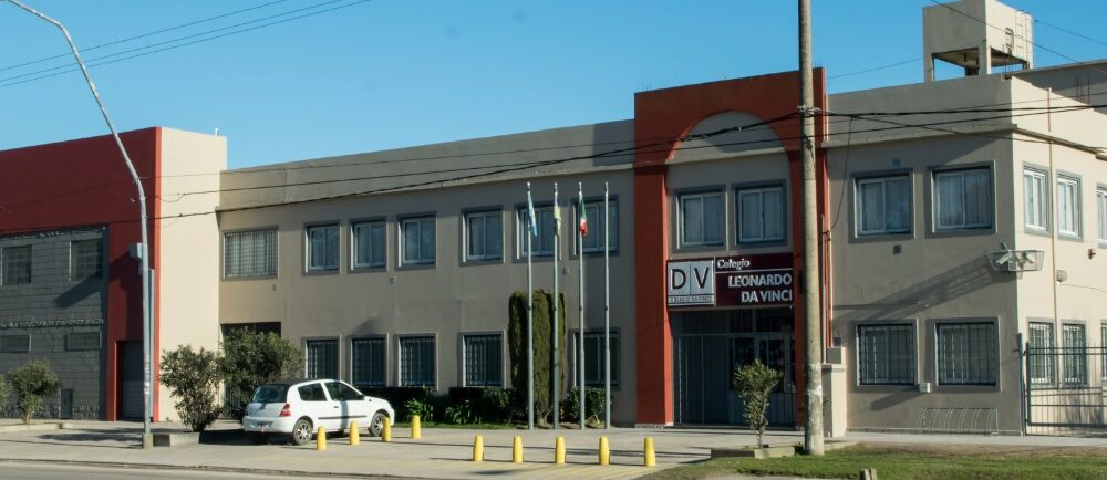 Fachada Colegio Da Vinci