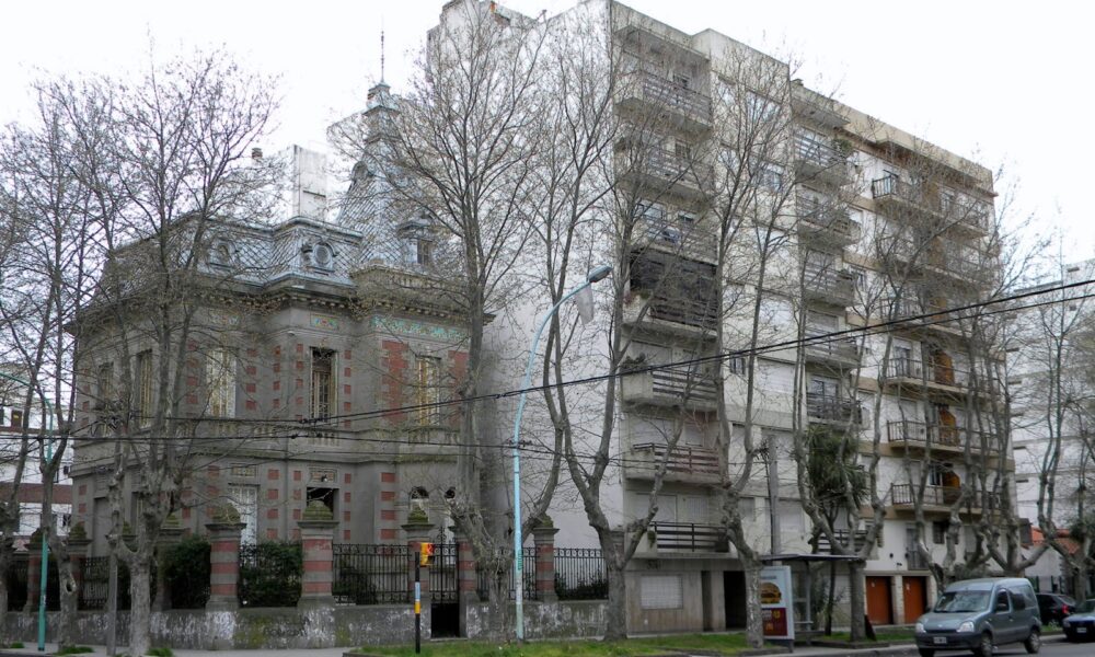 Villa Fiorito Frente