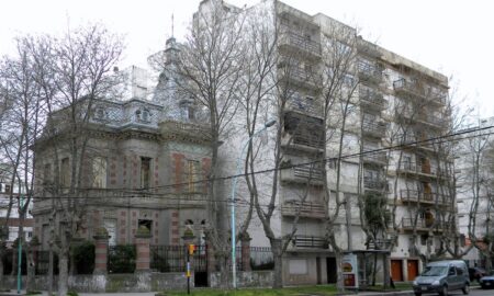 Villa Fiorito Frente