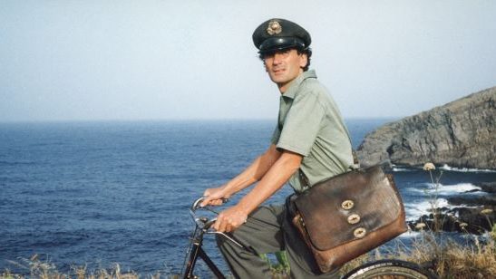 Cropped Il Postino Cartero En Bici.jpg