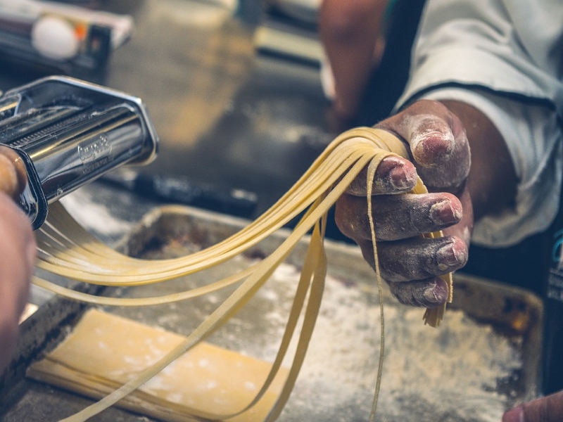 Beca Boomerang - Entidades italianas y argentinas ofrecen una beca para realizar una práctica profesional gastronómica en Italia