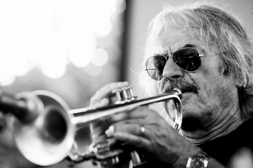 Enrico Rava - Reconocido como uno de los músicos de jazz más importantes del mundo.