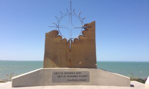 Monumento Expedicion Atlantis
