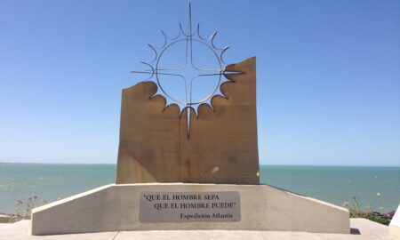 Monumento Expedicion Atlantis
