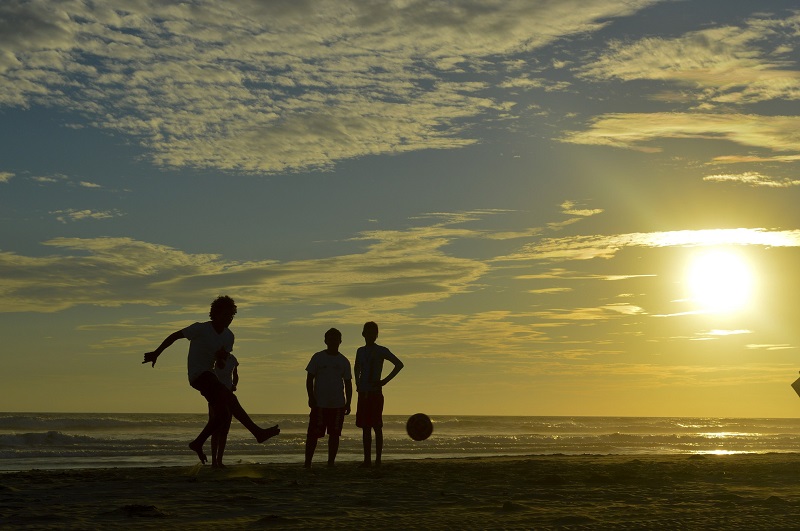 Futbol En La Playa