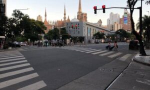 Avenida Yrigoyen