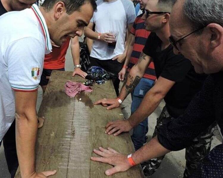 Morra En Avenida