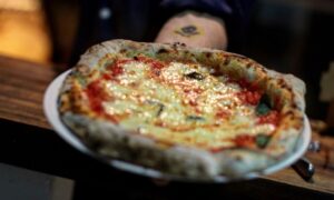 La Pizza Napoletana