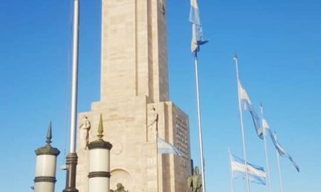 Monumento A La Bandera