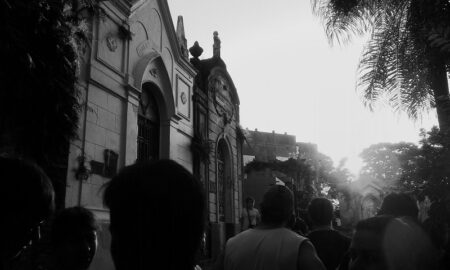 Ocaso En El Cementerio