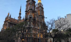 Fachada De Iglesia