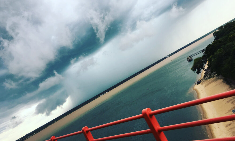 Temporal Sobre El Puente