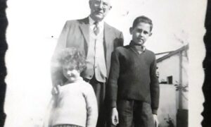 Andres Y Sus Nietos