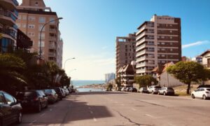 Avenida Colon Cerca Del Mar