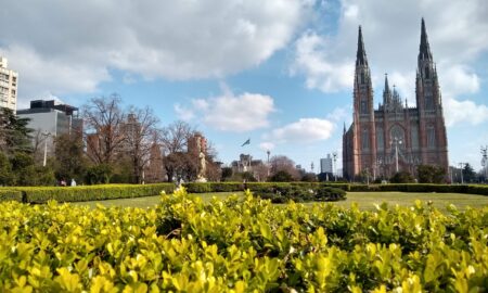 Plaza Moreno