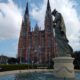 Fuente Junto A La Catedral