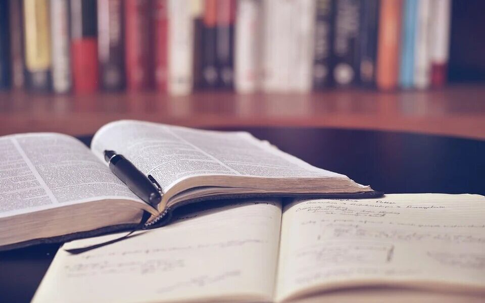 Libro Abierto
