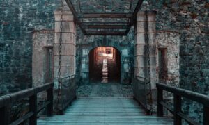 Escudo Familiar Fenestrelle's Fort Entry, Italy
