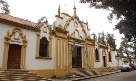 Cementerio Oeste Frente Face Municipalidad De San M De T