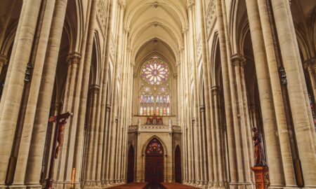 Rosetón Y Coro Alto
