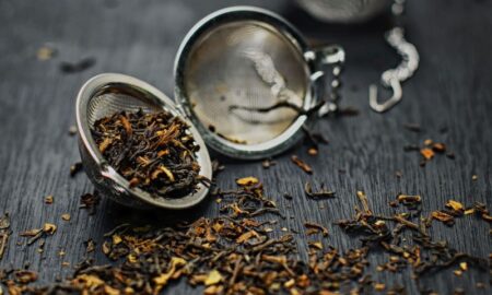 Hojas De Té Trituradas
