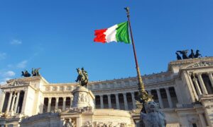 Jóvenes Deportistas Bandera Italiana