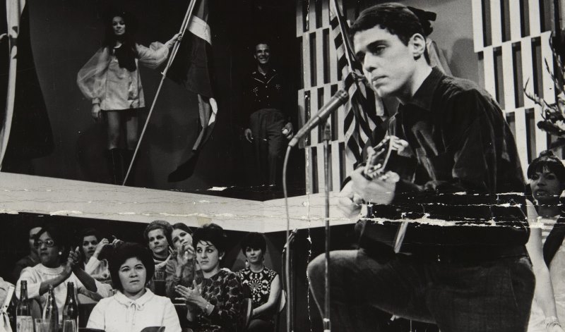Chico Buarque, Uno De Los Artistas Que Marcaron La Fusa. Autor: Wikicommons