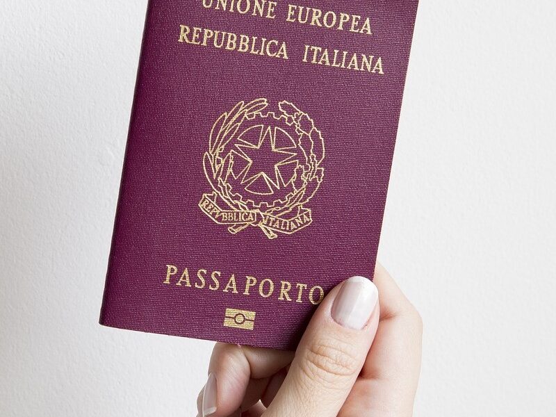 Ciudadania Pasaporte En Mano