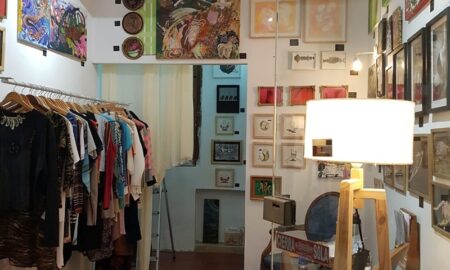 Galería De Arte Desde La Puerta