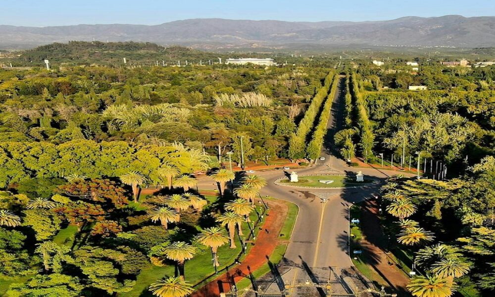 Parque San Martín, la historia del pulmón mendocino - Argentina