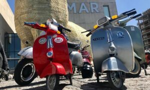 Vespa En Mar Del Plata