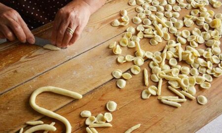 Haciendo La Pasta