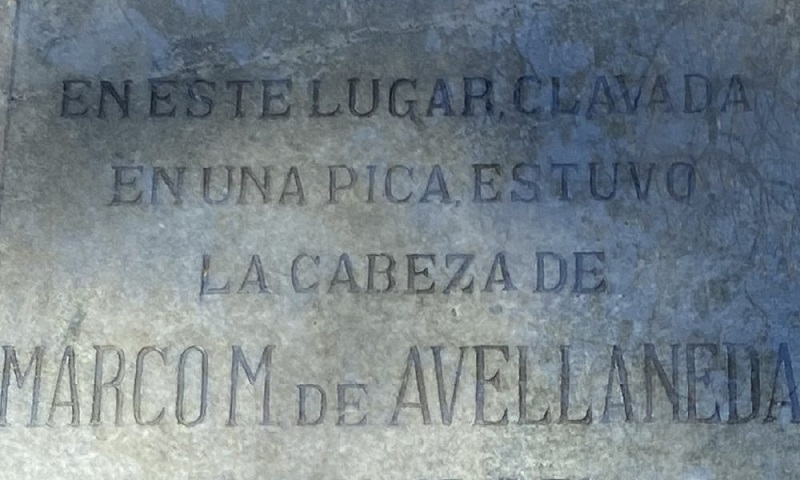 Placa Plaza