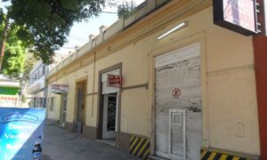 Casa De Vecindad