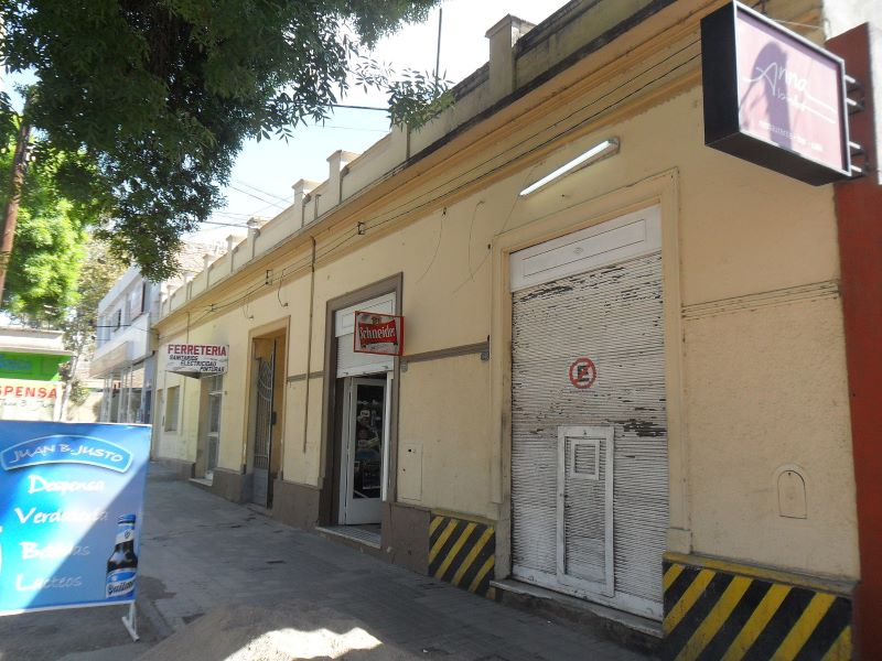 Casa De Vecindad