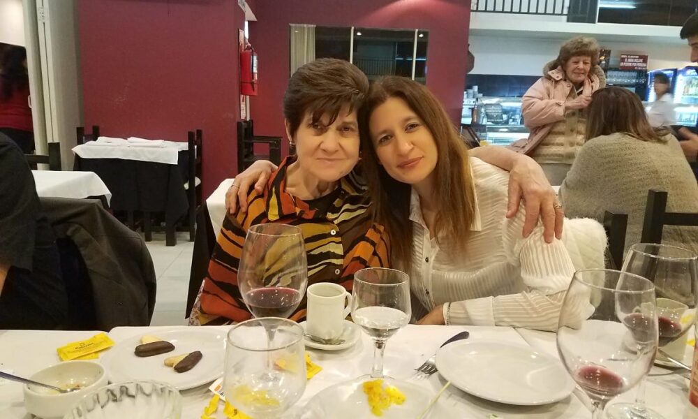 Felicia Bruni Tres